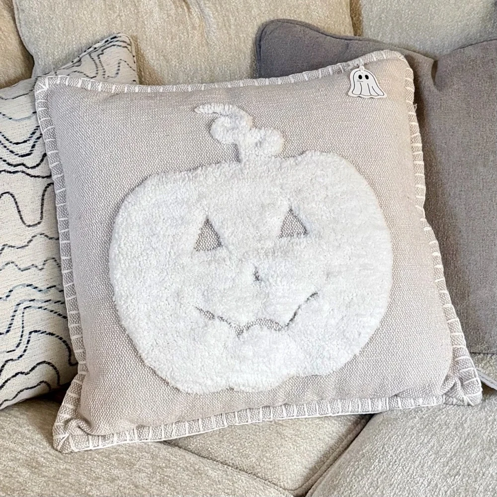 Cozy White Pumpkin Sherpa Decorative Pillow